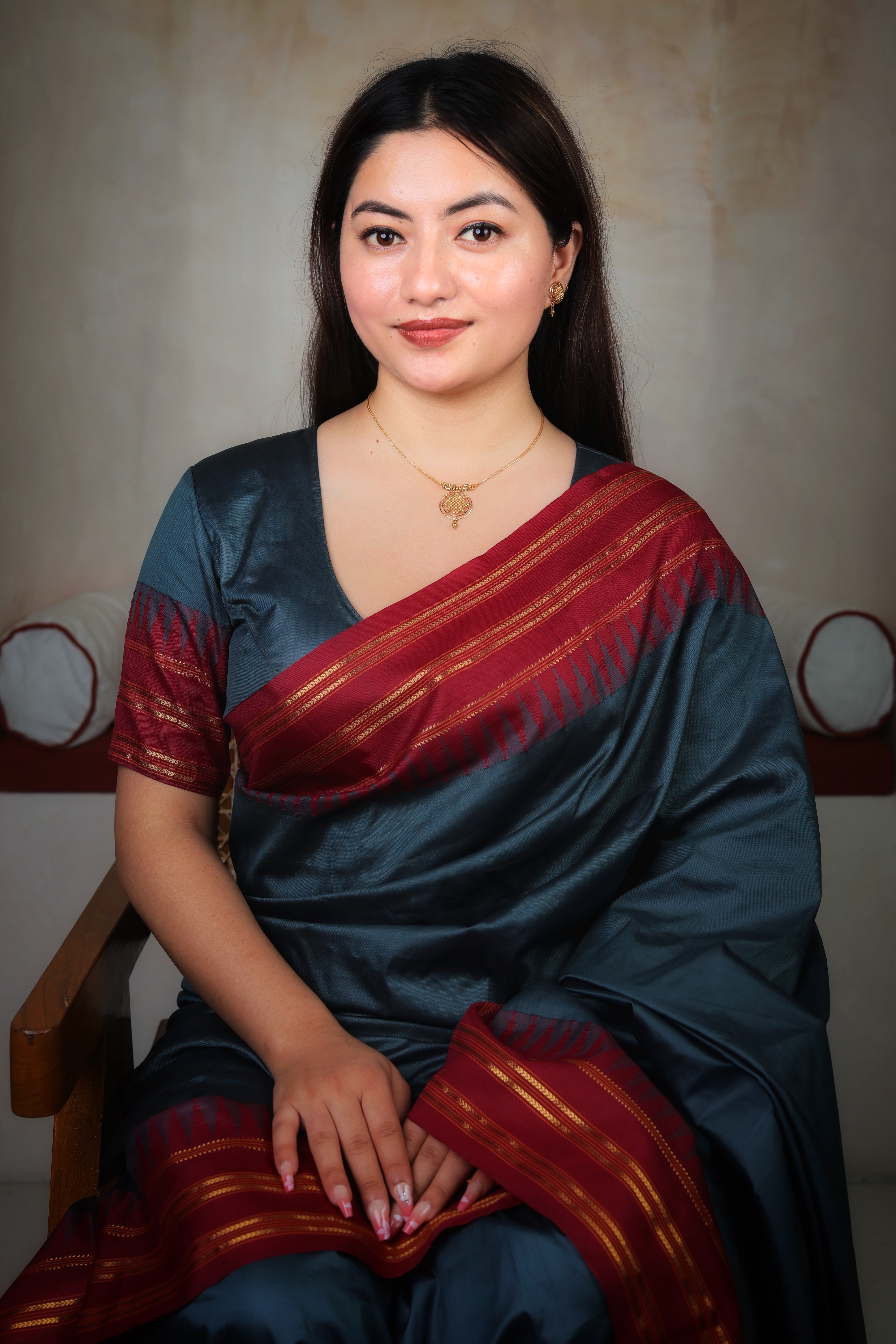 22K Gold Traditional Granulation Circle Pendant Necklace