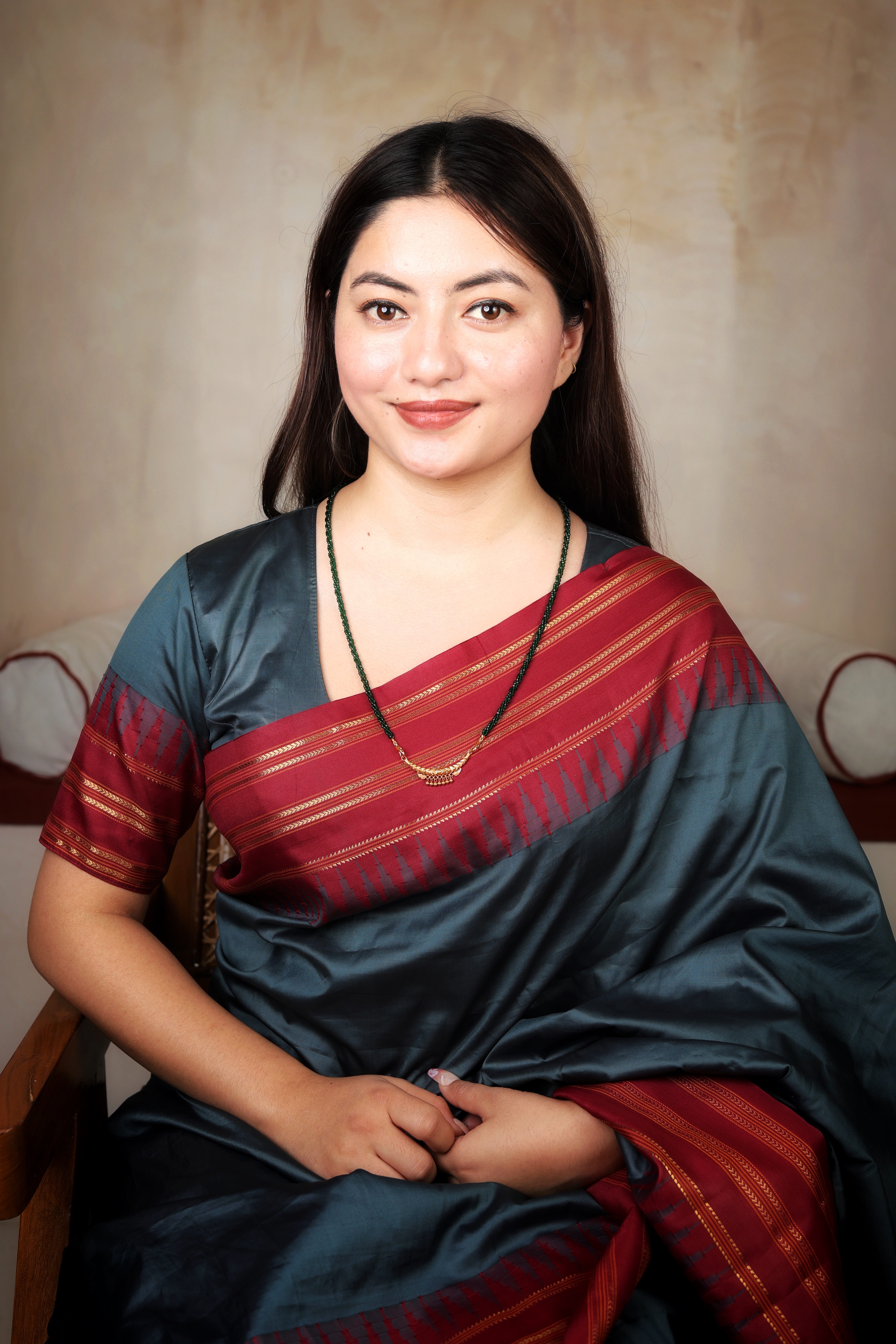 Timaniya Gold Mangalsutra (Woven Texture)