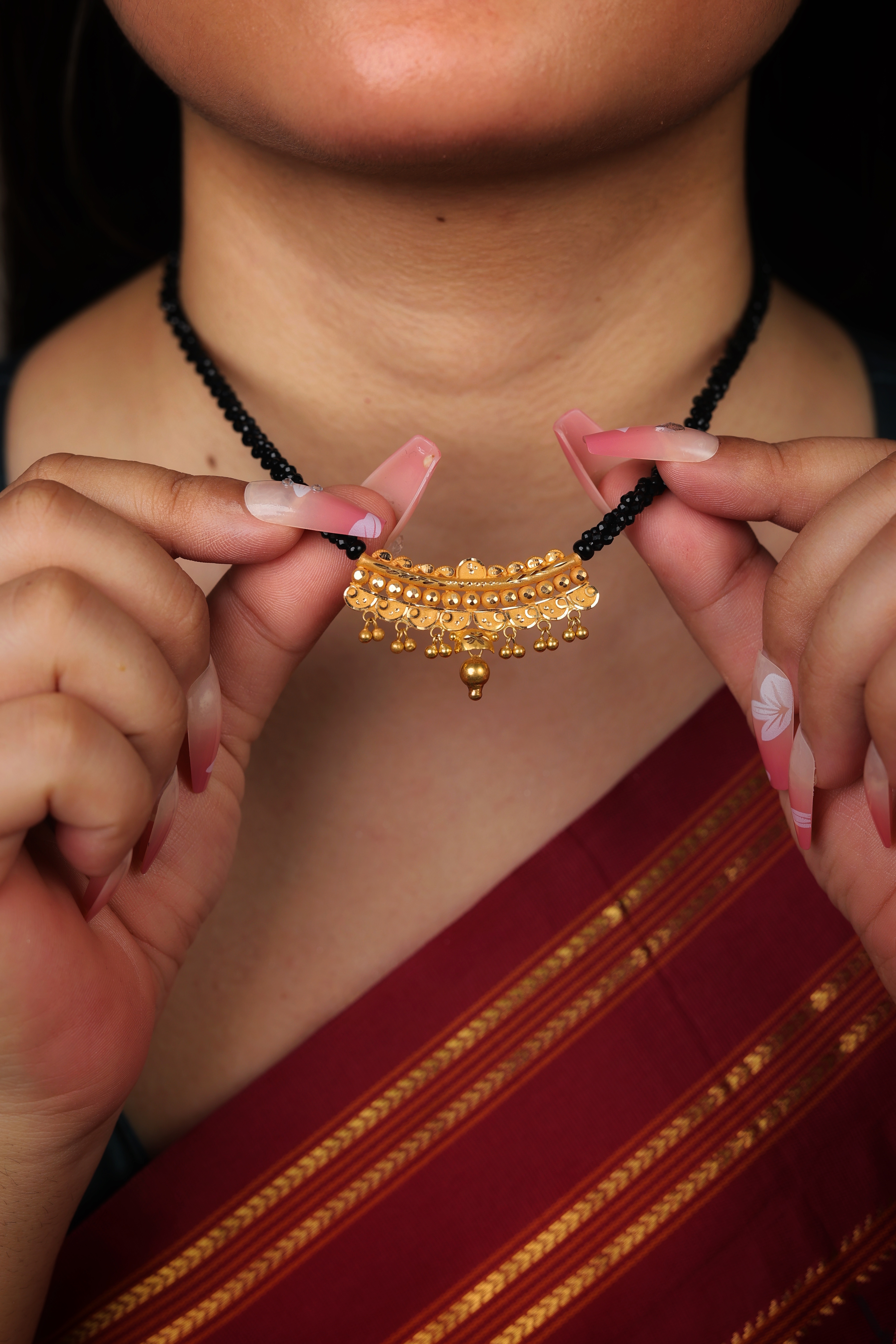 Traditional Curved Arch Gold Pendant Mangal Sutra with Black Beads