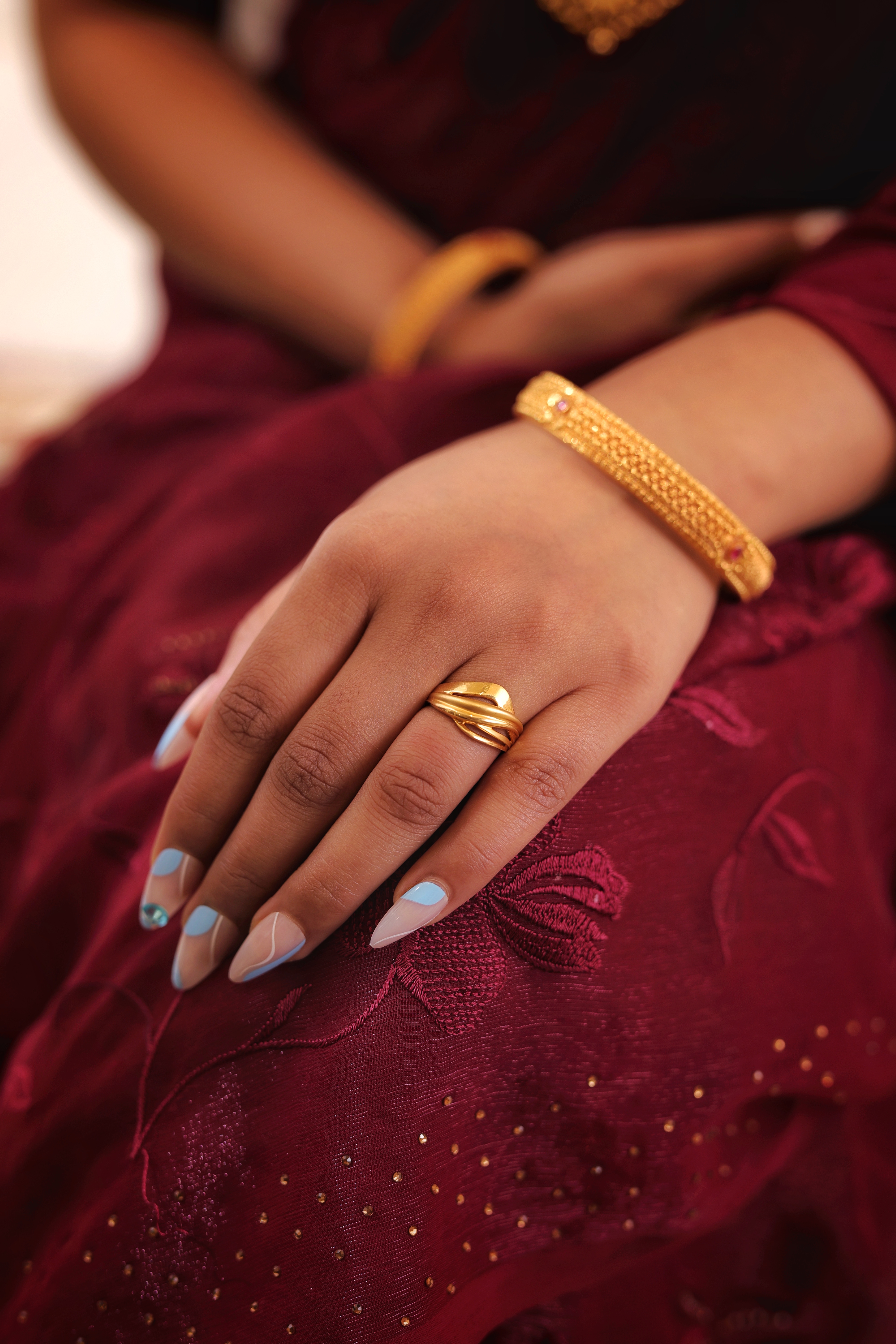 Bold Contoured Wave Gold Ladies Casting Ring