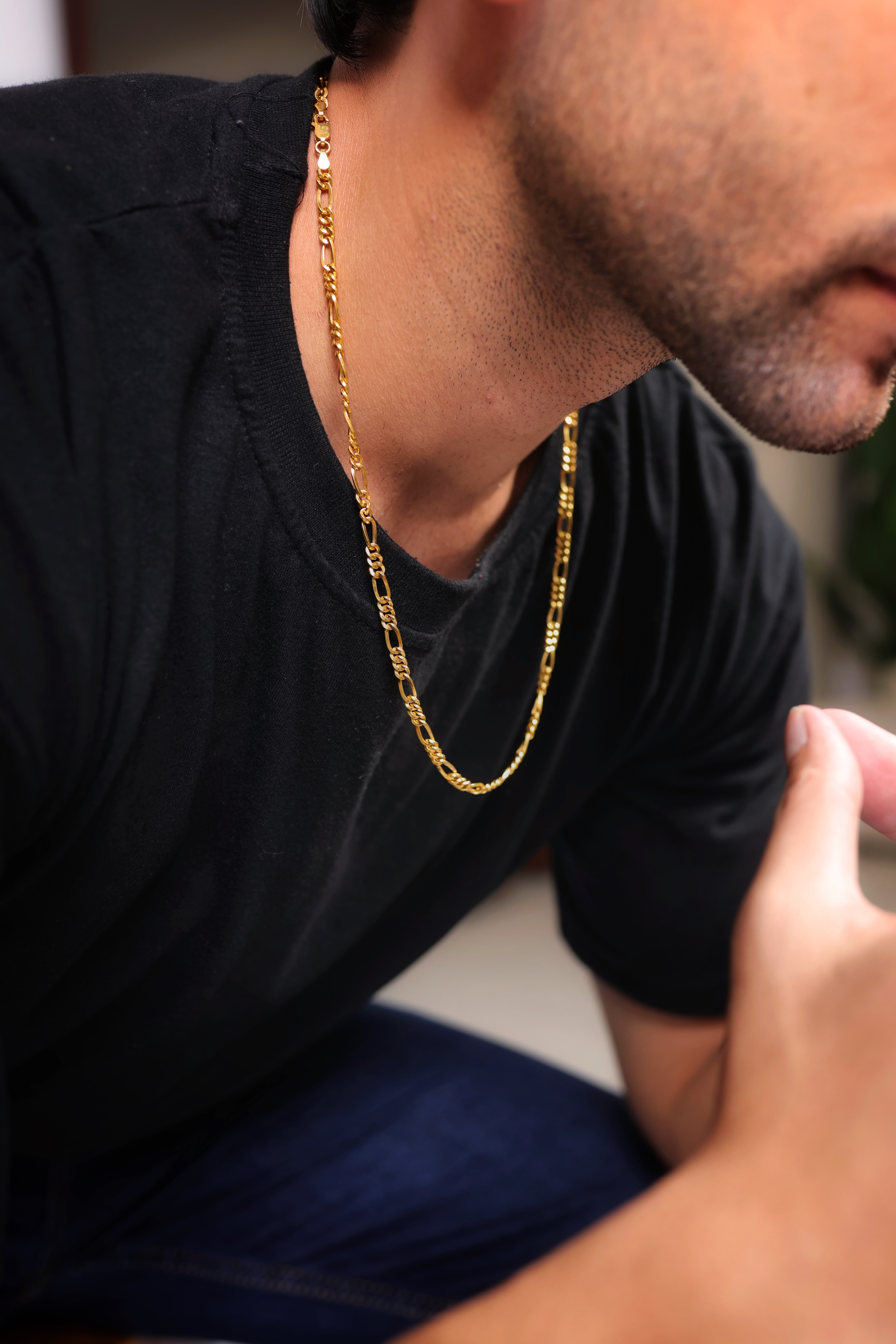 22K Gold Men’s Chain with Classic Figaro Link Design