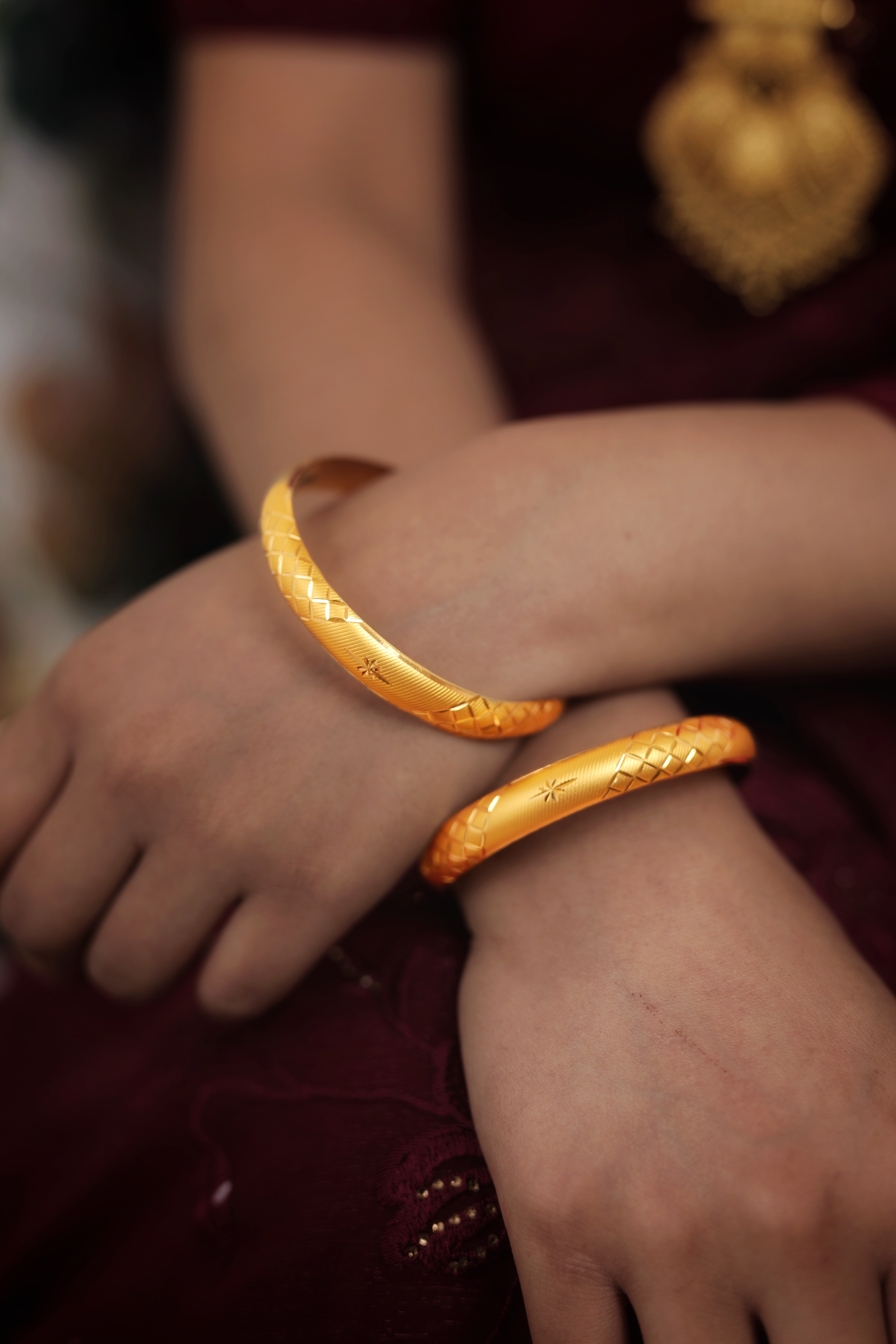 22K Gold Bangles with Classic Textured Finish