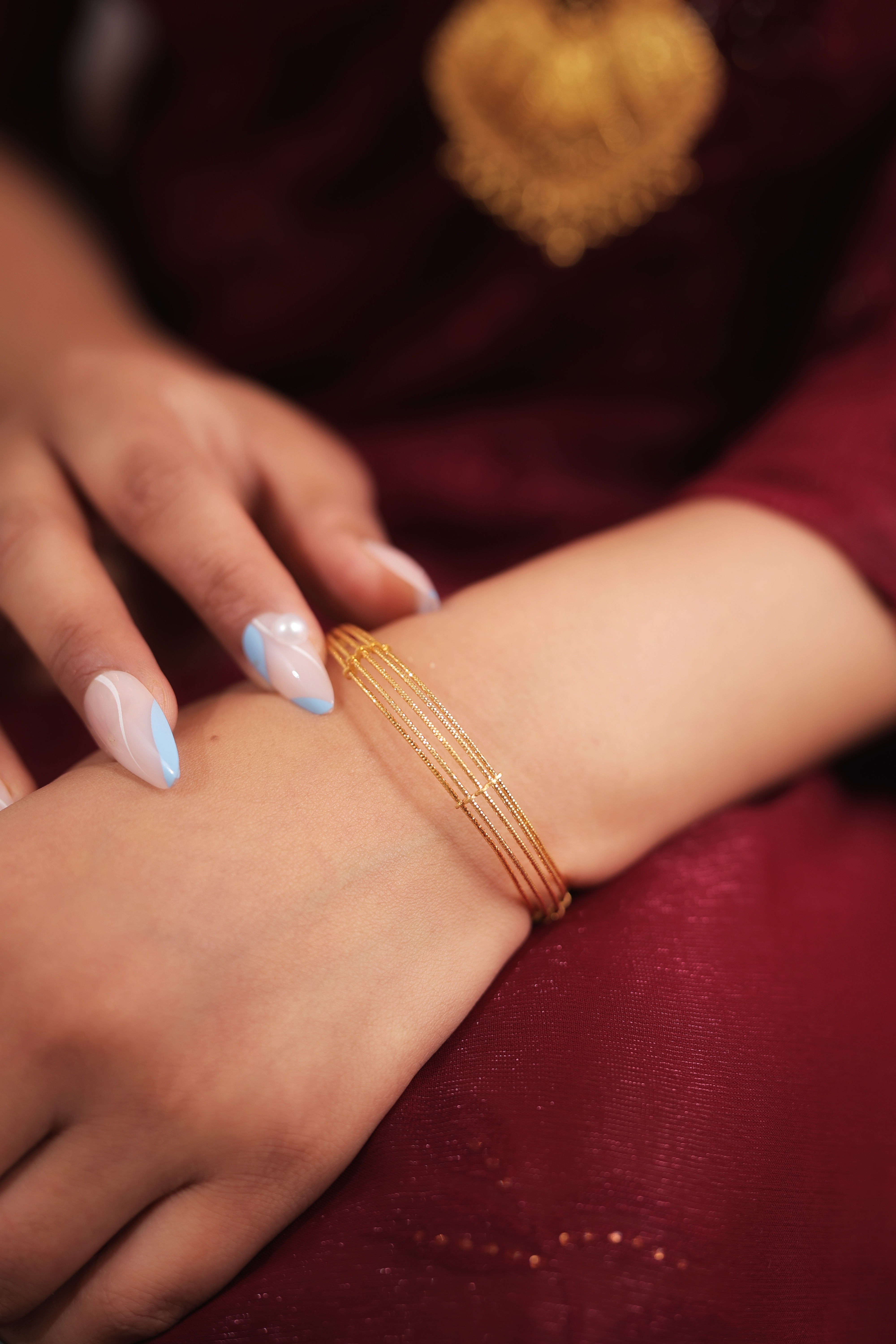 Single Minimal Gold Bangle – Elegant Multi-Line Designer Gold Bangle for Women